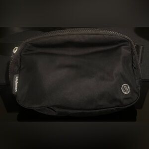 Lululemon Black Everywhere Belt Bag